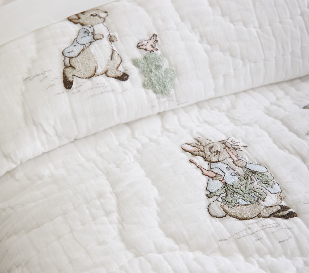 peter rabbit cot quilt