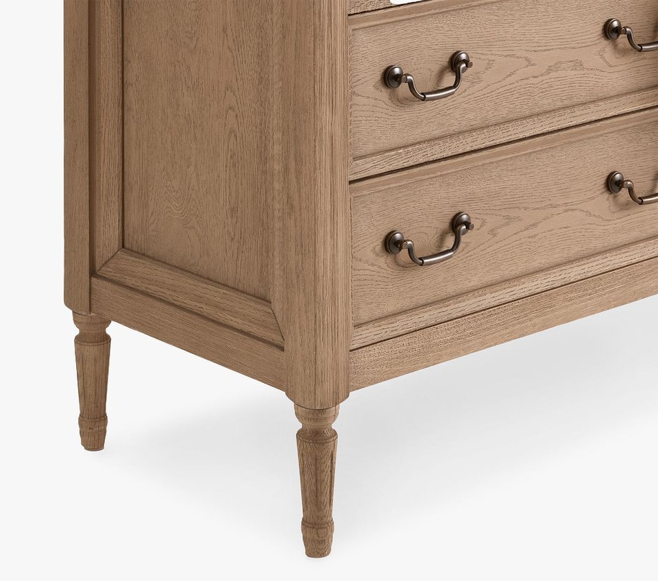 Blythe 7-Drawer Dresser (142 cm)