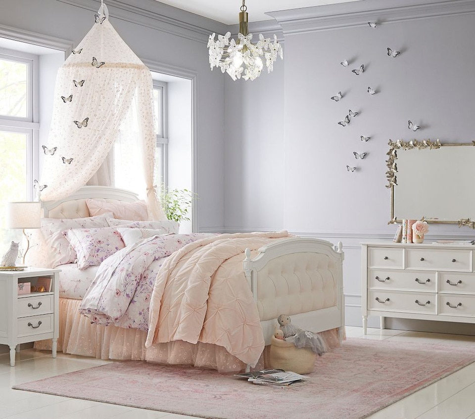 Blythe 7-Drawer Dresser (142 cm)