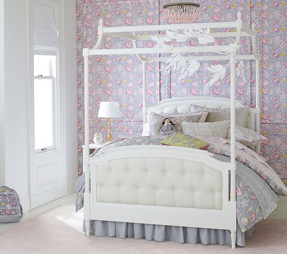 Blythe Tufted Canopy Bed