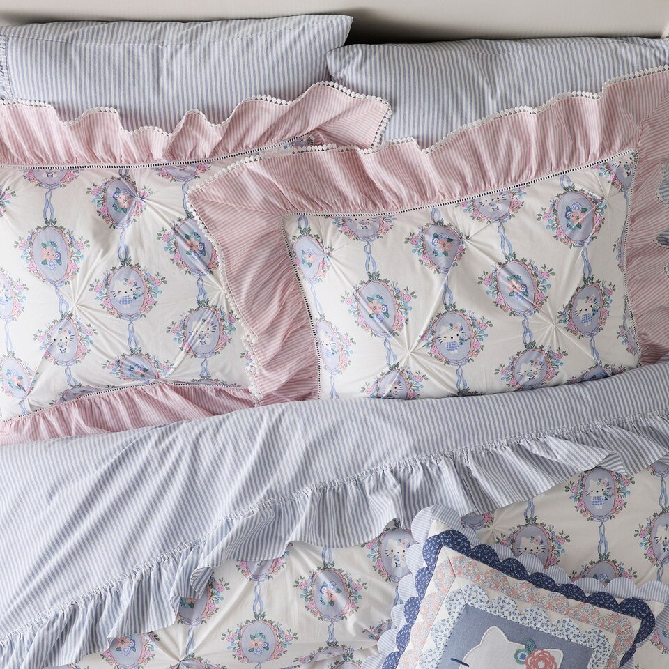 Pottery Barn Teen Hello Kitty