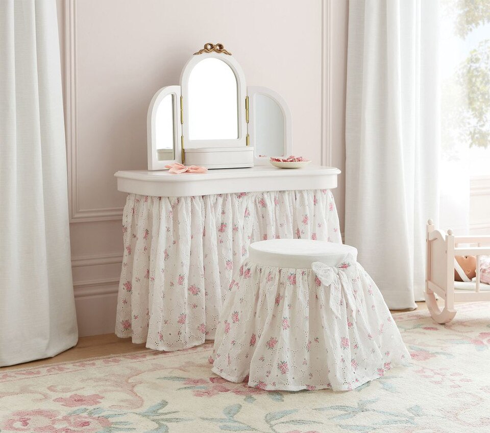LoveShackFancy Play Vanity (114 cm)