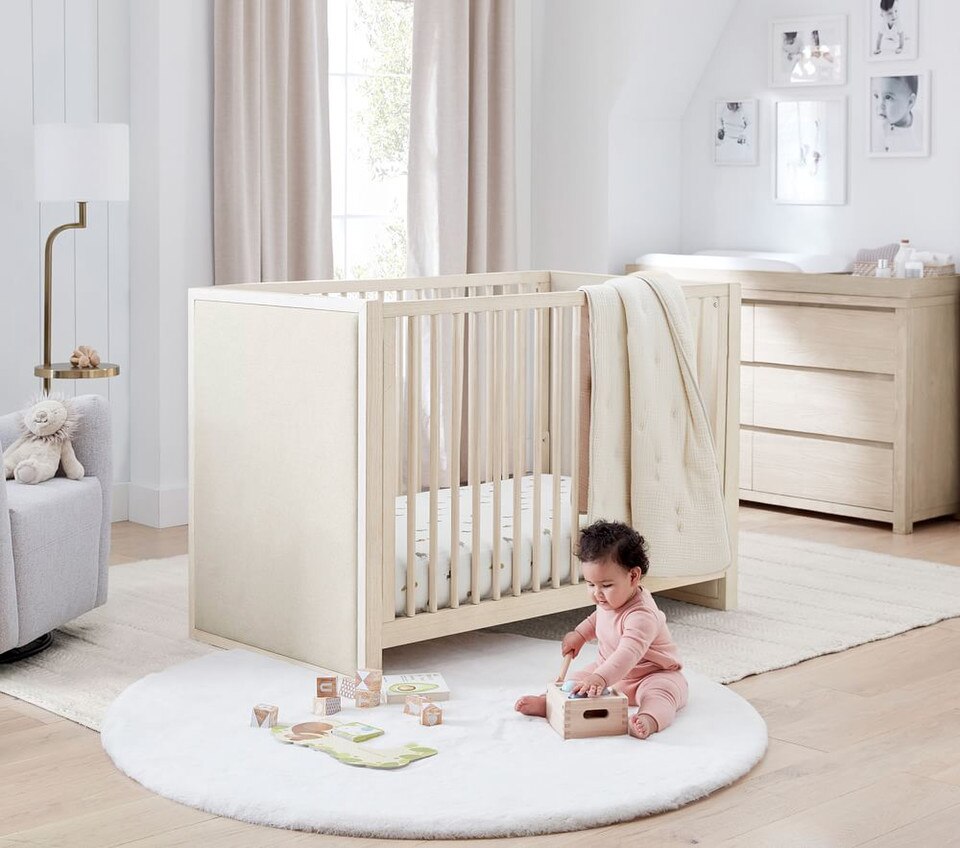 Machine Washable Faux Fur Nursery Round Rug