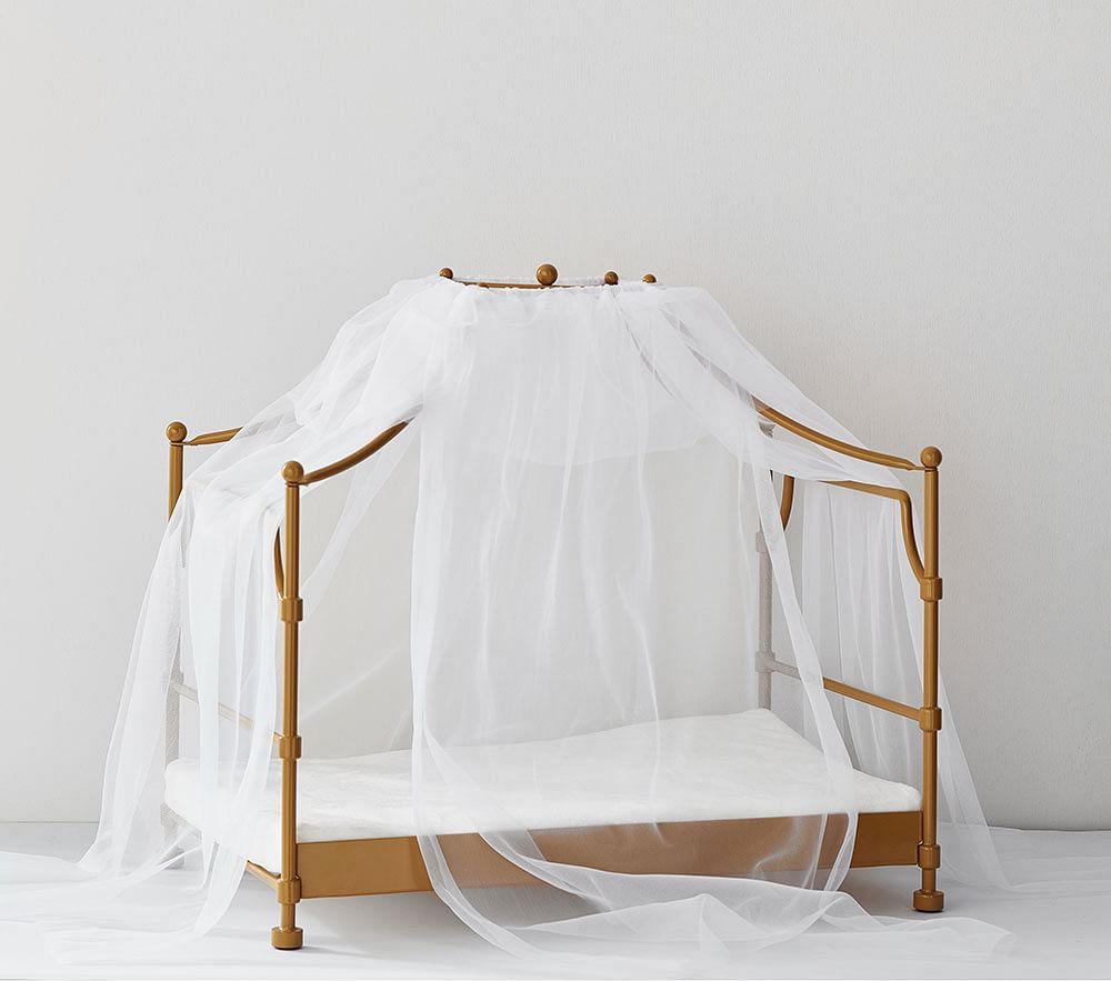 bassinet with canopy