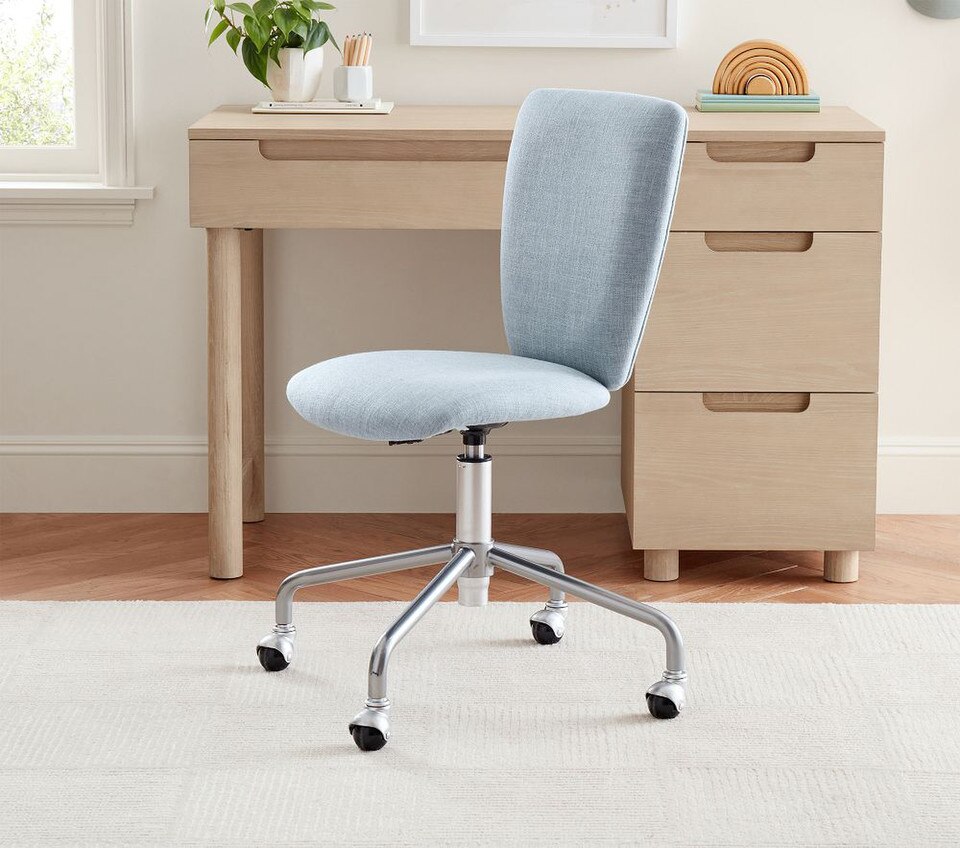 Square Upholstered 4-Leg Desk Chair