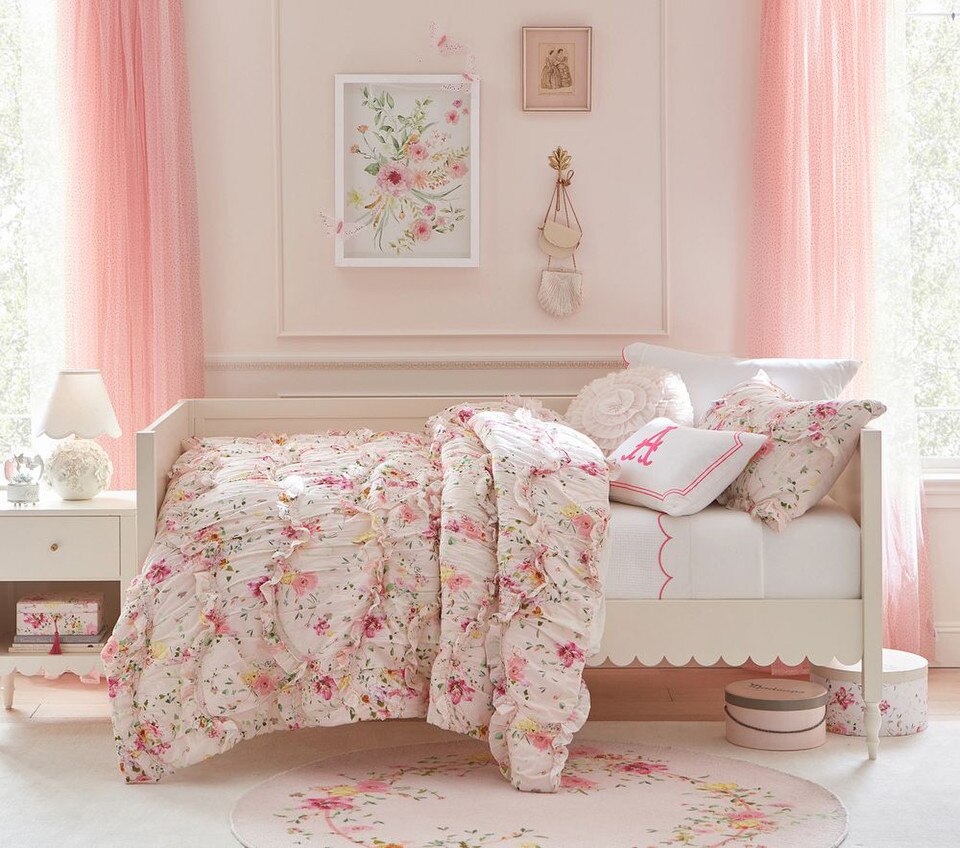 Monique Lhuillier Jolie Comforter & Pillowcases
