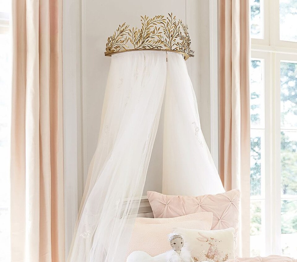 Monique Lhullier Gold Vine Cornice & Curtains
