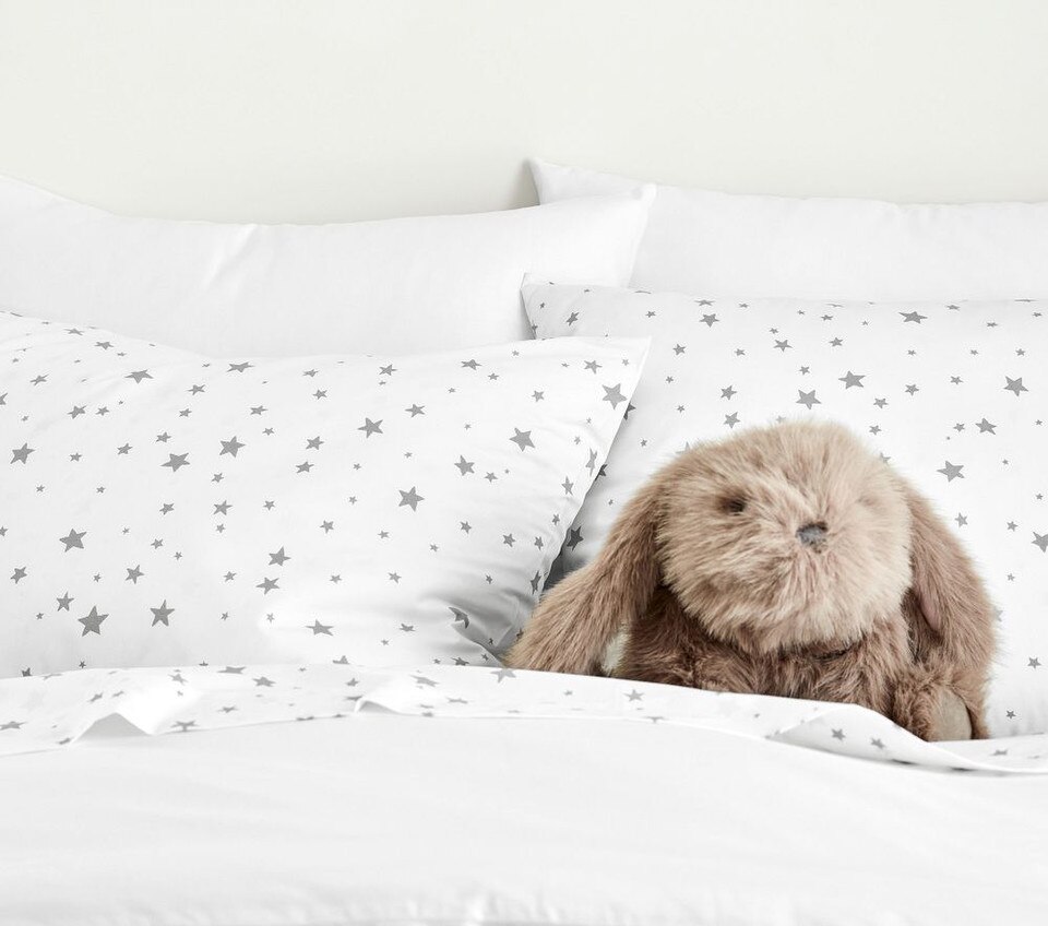 Organic Shining Star Glow-in-the-Dark Sheet Set & Pillowcases