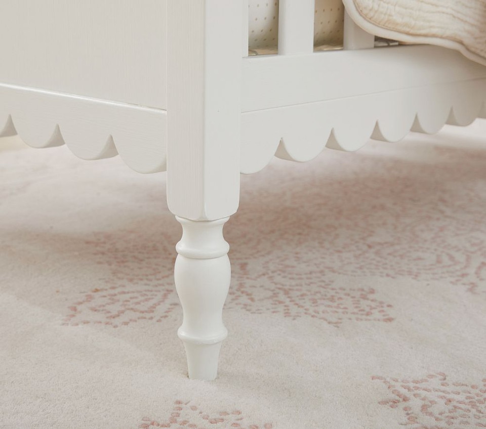 Penny Convertible Cot