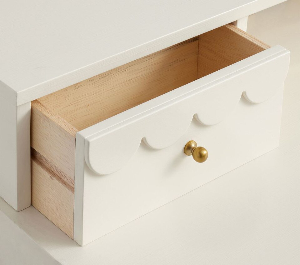 Penny Desk & Hutch