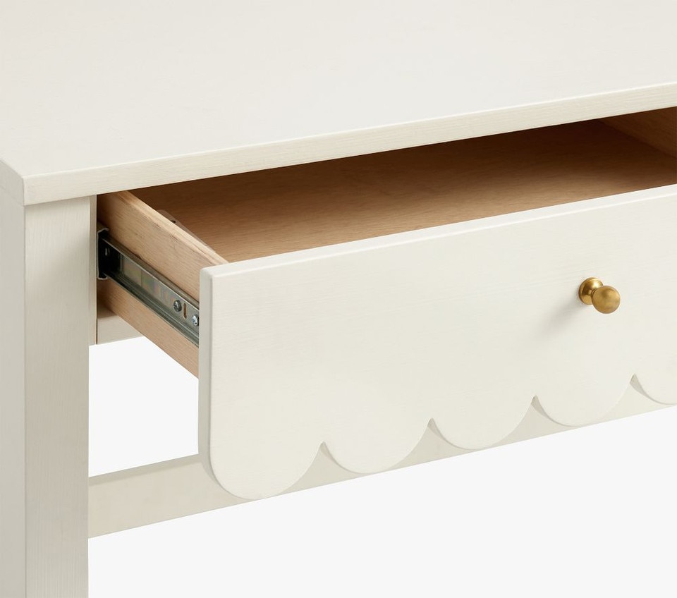 Penny Desk & Hutch
