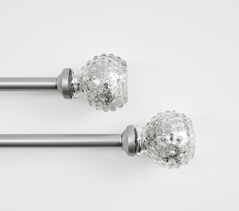 Romantic Pearl Finial