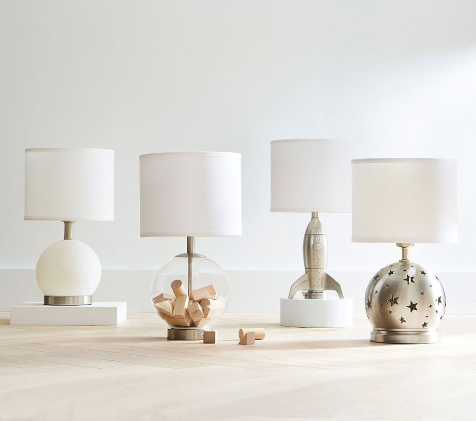 Silver Star Cut Out 3-Way Table Lamp