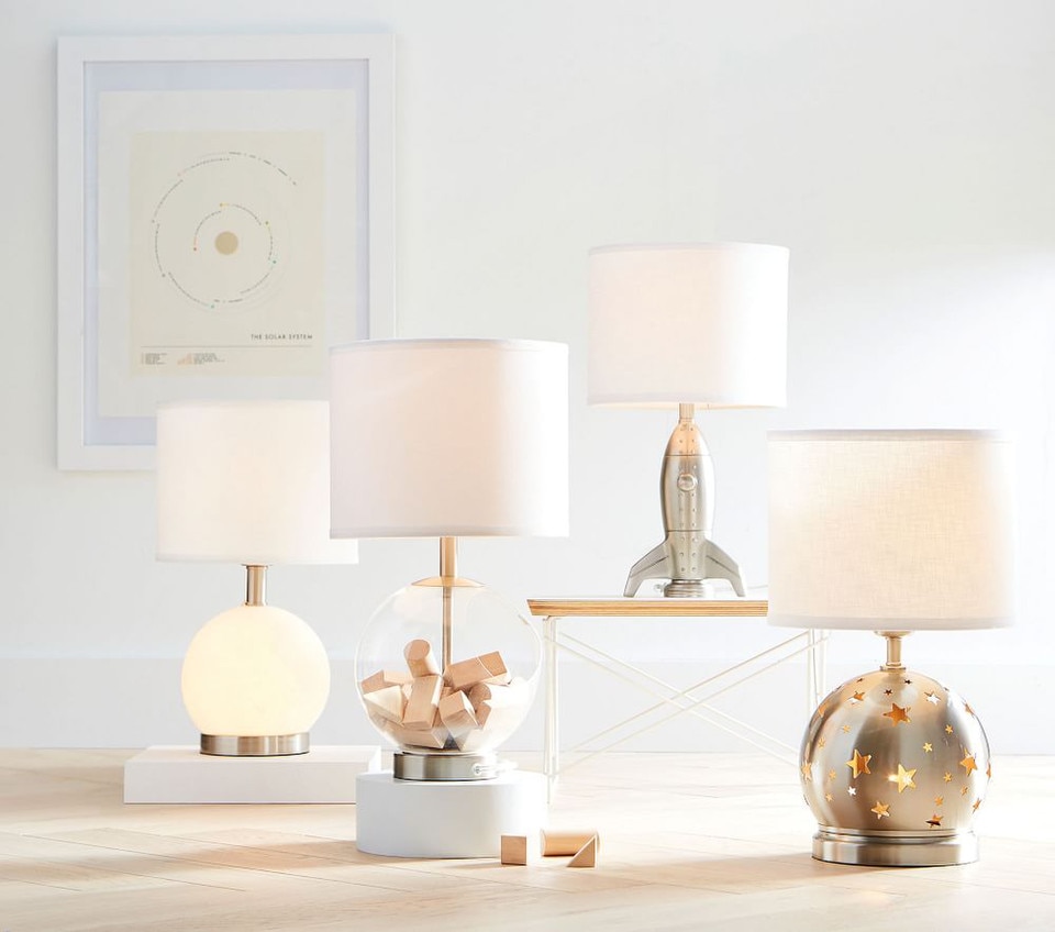 Silver Star Cut Out 3-Way Table Lamp