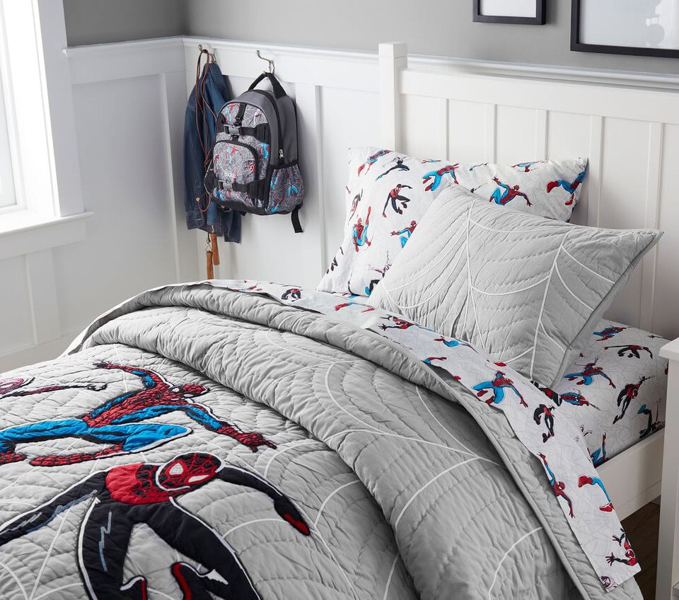 Marvel's Spider-Man Glow-in-the-Dark Sheet Set & Pillowcases