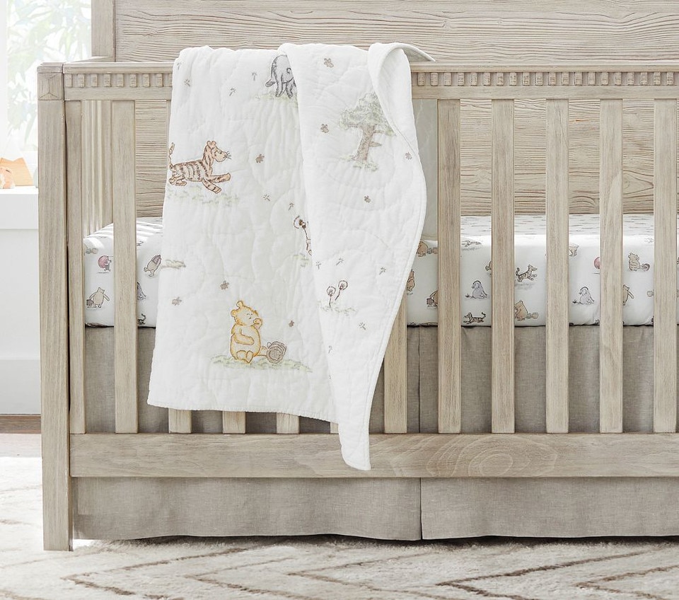 Disney Winnie the Pooh Toddler Comforter