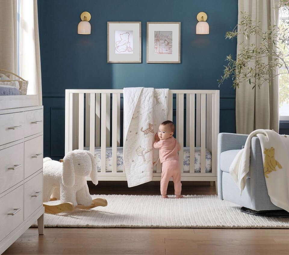 Disney Winnie the Pooh Toddler Comforter